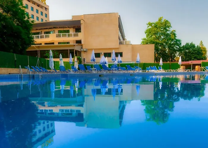 българия 4* Petrič